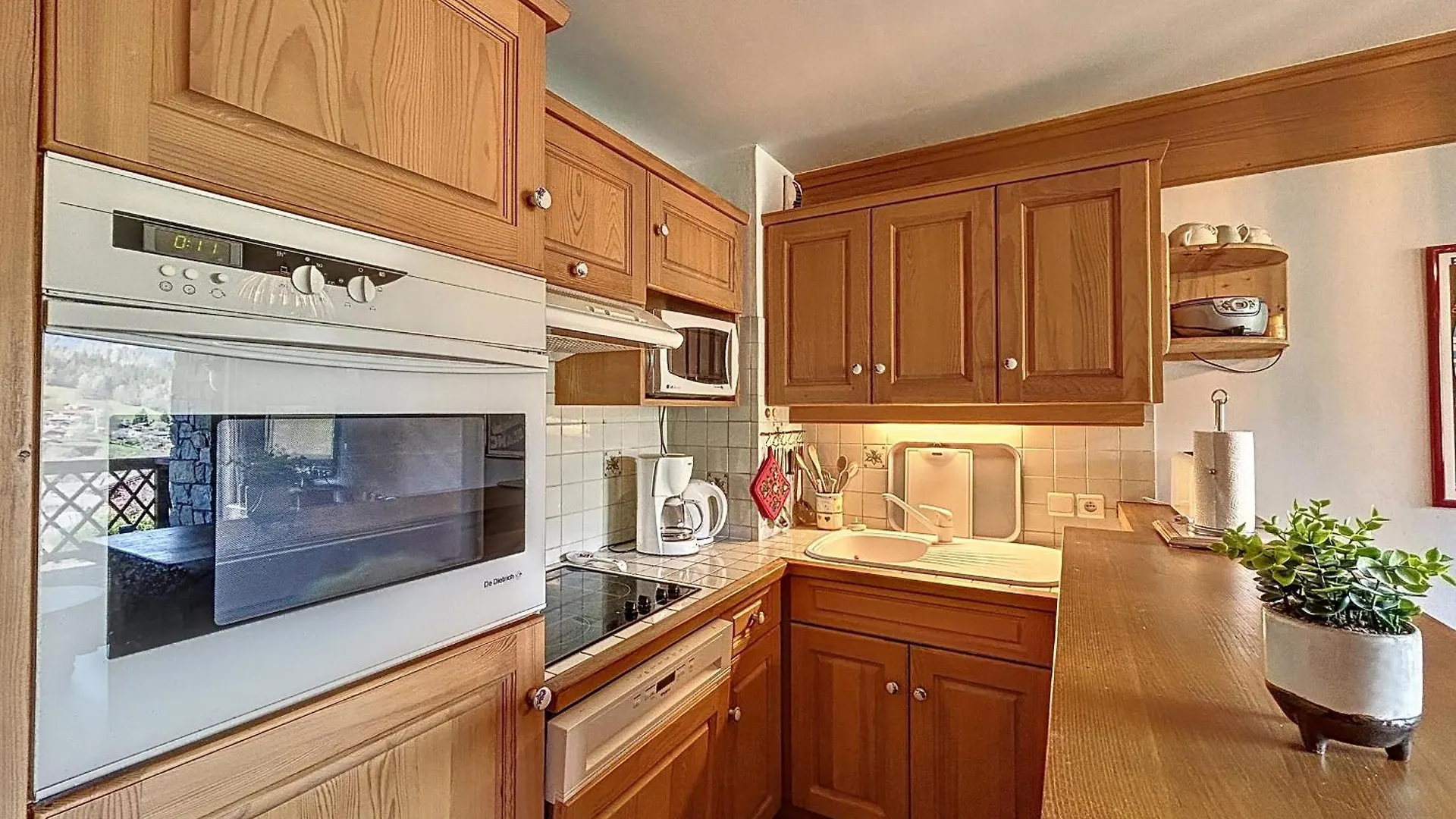 Appartement 2 Chambres Avec Parking Et Wifi A Combloux - Fr-1-560-124 アパート